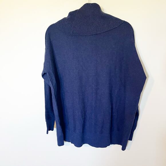 Sundance Gracie Isle Long Sleeve Sweater
Cowl Neck Blue Knit medium - Picture 3 of 9